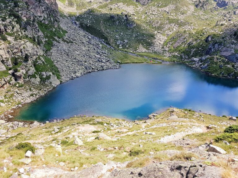 ET lac de montagne 02