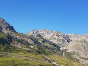 ET montagne Pyrénées 01